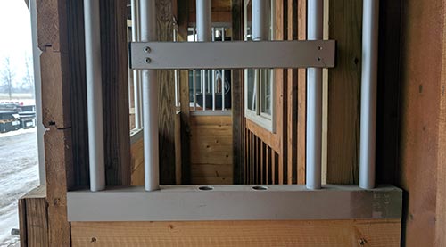Aluminum Stall Scoop-Size Grain Feed Opening