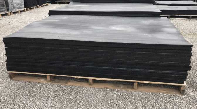 Second Quality Rubber Floor Mats 5' x 7' x 1/2"