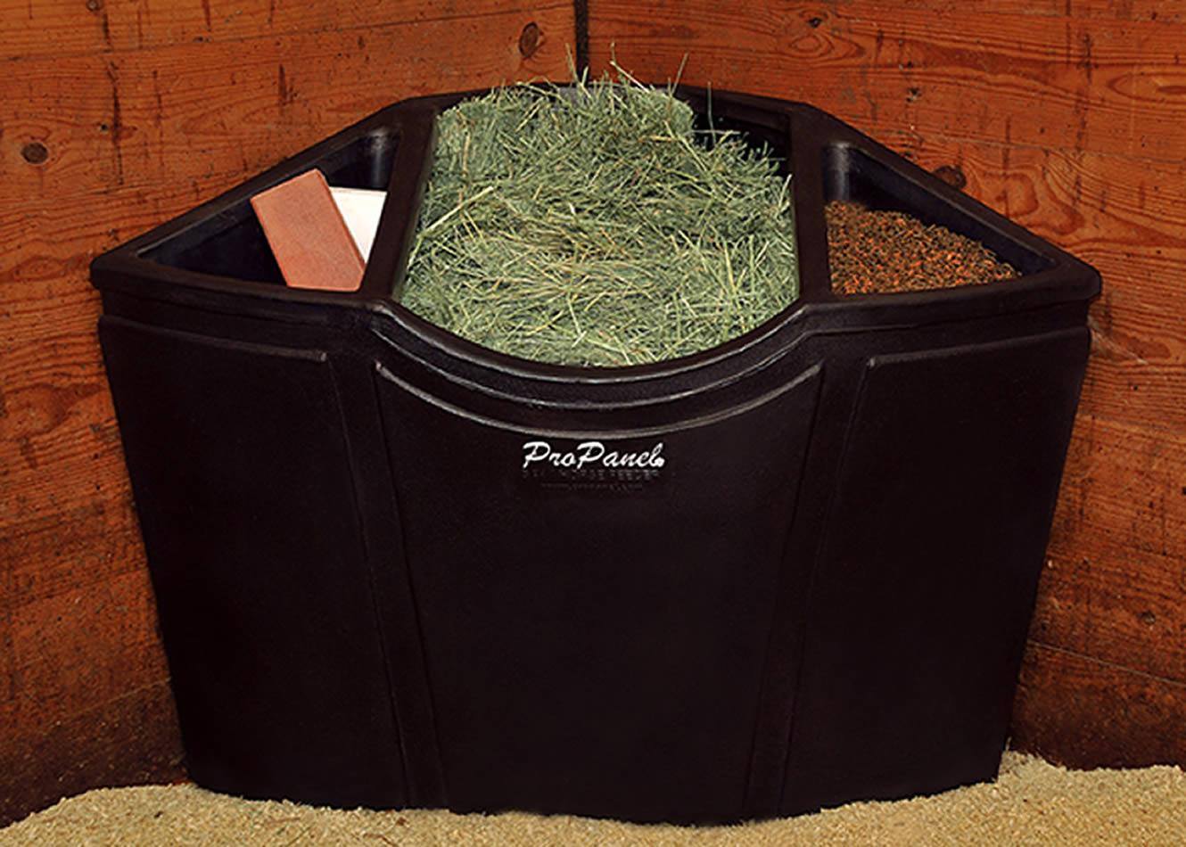 Cashmans Stall Grazer Horse Feeders….The Choice of Champions