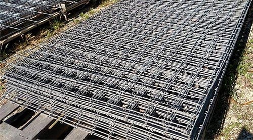 4' x 16' Welded Galvanized Wire Cattle Panel, 6" x 8" Openings