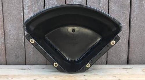 6 Gallon Corner Feeder with Brass Eyelets