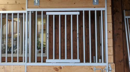 Aluminum Stall Drop Down Socializing Door for Horses — alternate view 3