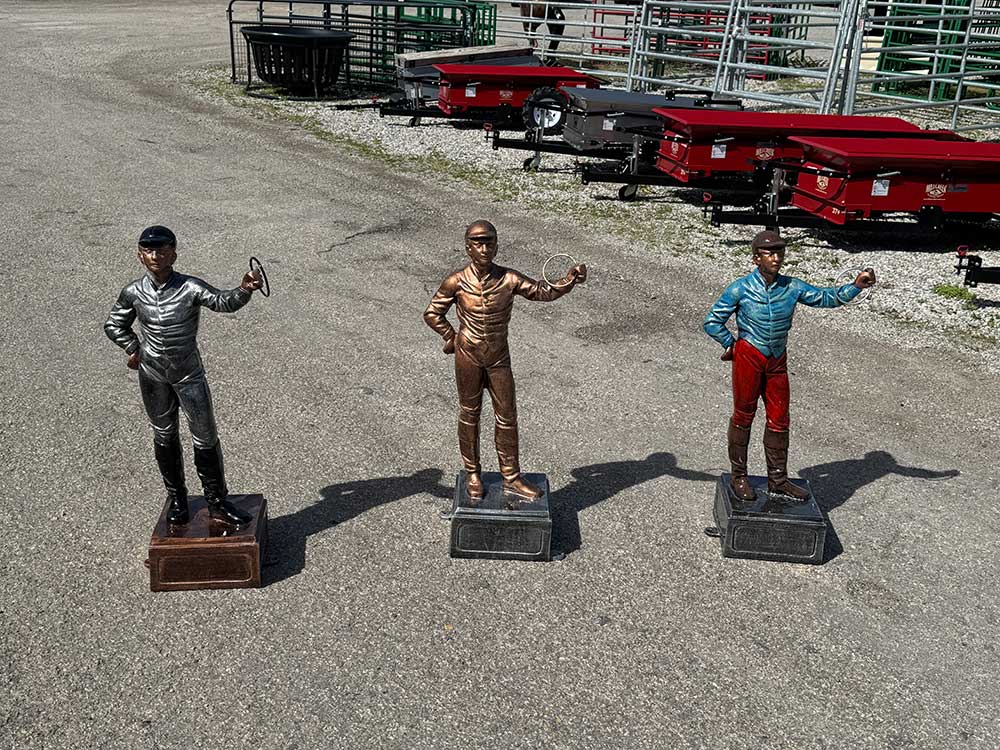 Lawn Jockey Statue — alternate view 9