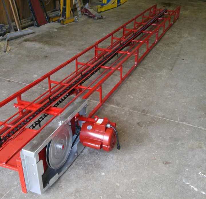 Conveyor belt to get hay up into a barn