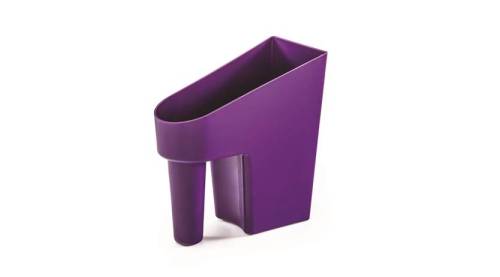 Plastic Feed Scoops, 1 or 2 Quart — alternate view 2