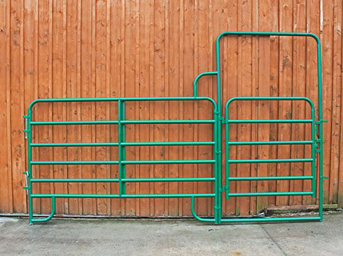 Cashmans Combo Corral Panels with Bow Gate, 8' to 12' — alternate view 4