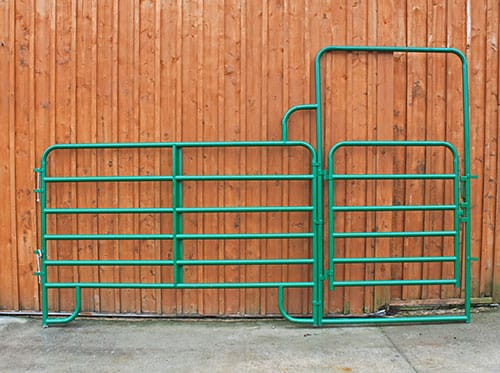 Cashmans Combo Corral Panels with Bow Gate, 8' to 12' — alternate view 7