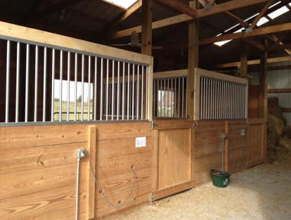 ARC Aluminum Stall
