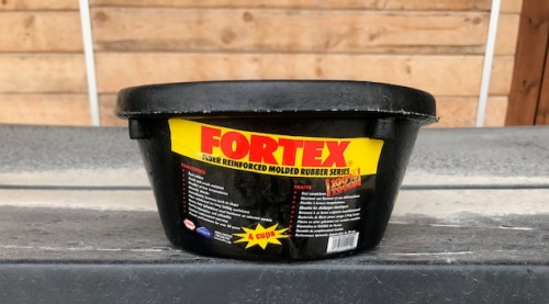 Fortex 3 Gallon Rubber Feed Pan