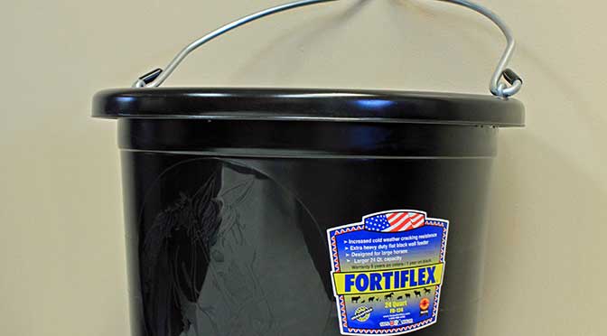 Fortiflex 6 Gallon Premium Flat Back Bucket - Cashmans