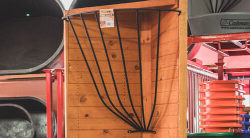 Black Iron Corner Hay Feeder - Image 6