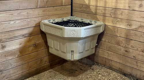 Hay Optimizer Stall Feeder - Image 2